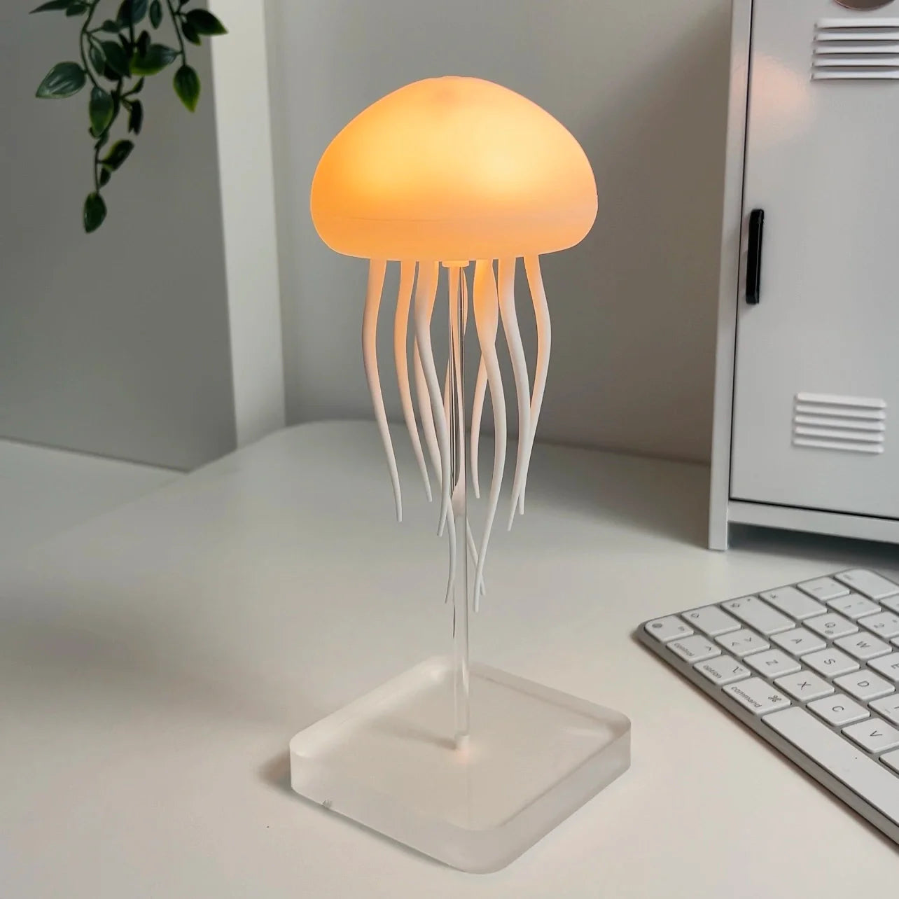 Cartoon Dancing Jellyfish Night Light RGB